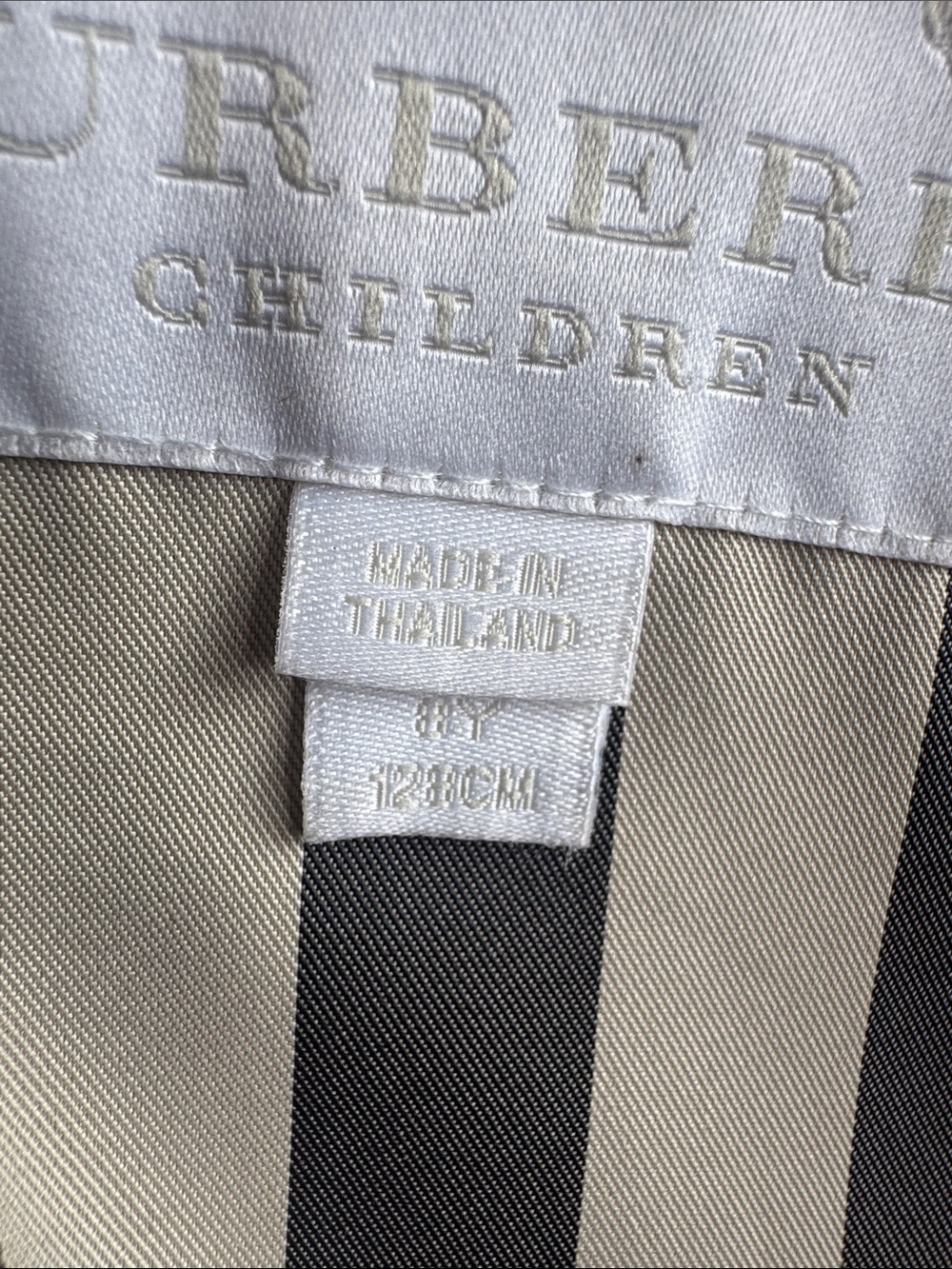 Kids Burberry Black Windbreaker with Classic Lining - Picture 5 of 6